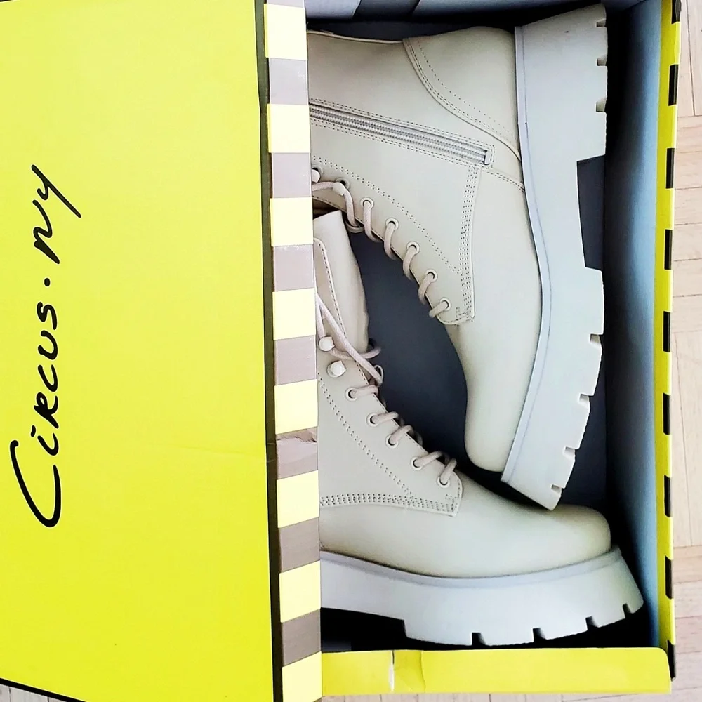 Circus by Sam Edelman Off-White Larsa Ivory Combat Lace-Up Boots New w Box - Picture 13 of 15